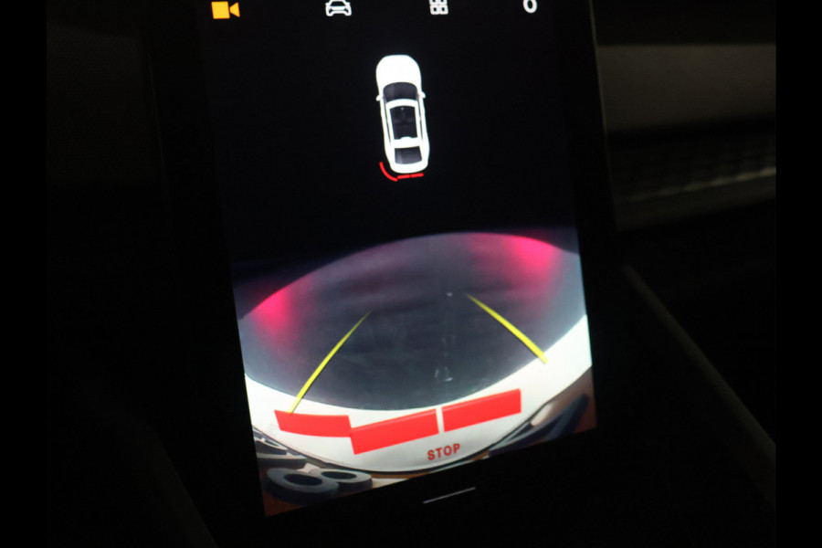 Polestar 2 Standard Range Single Motor 63kWh [APPLE CARPLAY, ANDROID, CRUISE CONTROL, DIGITAL DASH, MEMORY SEATS, STOELVERWARMING, CAMERA, PDC V+A, ELEKTRISCHE ACHTERKLEP, CLIMATE CONTROL, BLUETOOTH, NIEUWSTAAT]
