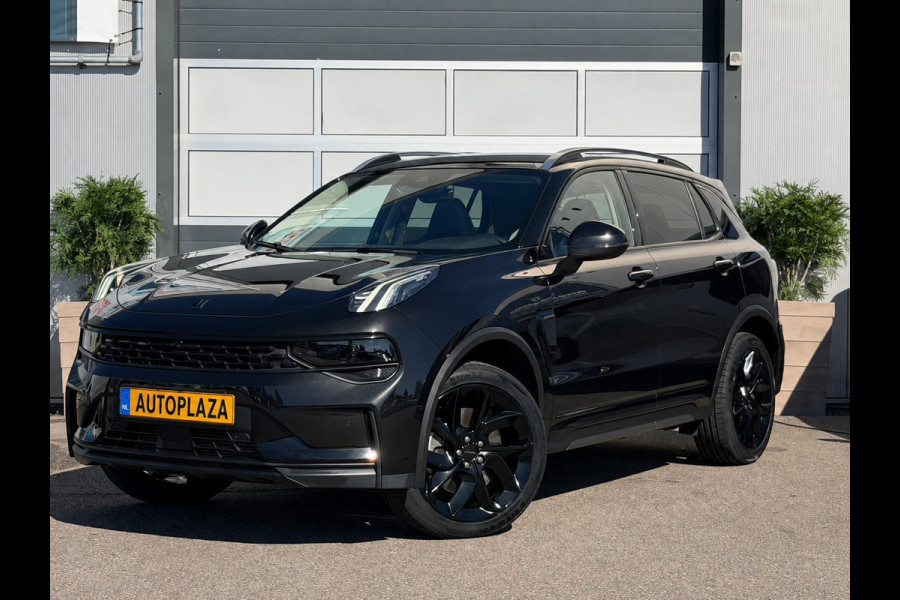 Lynk & Co 01 1.5 / Full Black / Plug-in Hybrid / Panorama / Inruil Mog.