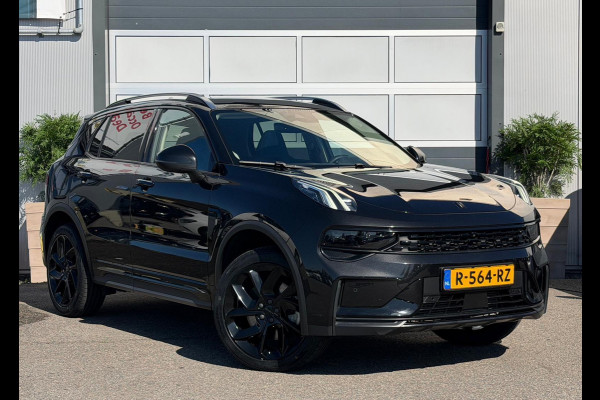 Lynk & Co 01 1.5 / Full Black / Plug-in Hybrid / Panorama / Inruil Mog.