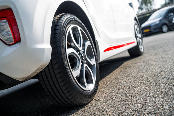 Kia Picanto 1.0 MPi GT-Line Edition I super zuinig I Carplay en camera I leer