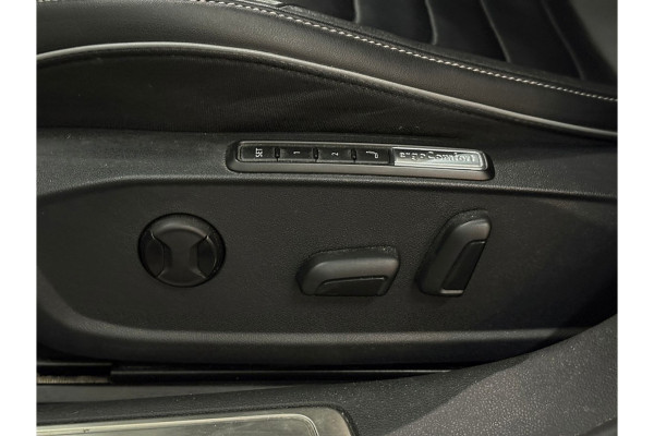 Volkswagen Arteon 1.4 TSI eHybrid R-Line Business+ - Automaat - Winterpakket - Navi - Leder -Org.NL