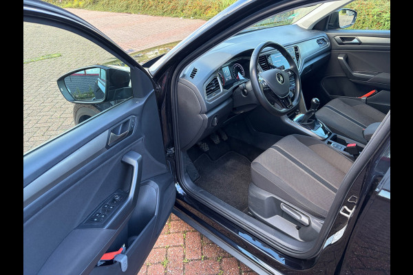 Volkswagen T-Roc 1.0 TSI Style / carplay / trekhaak