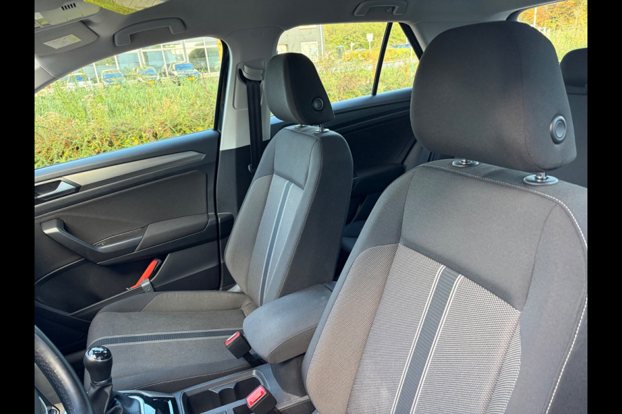Volkswagen T-Roc 1.0 TSI Style / carplay / trekhaak