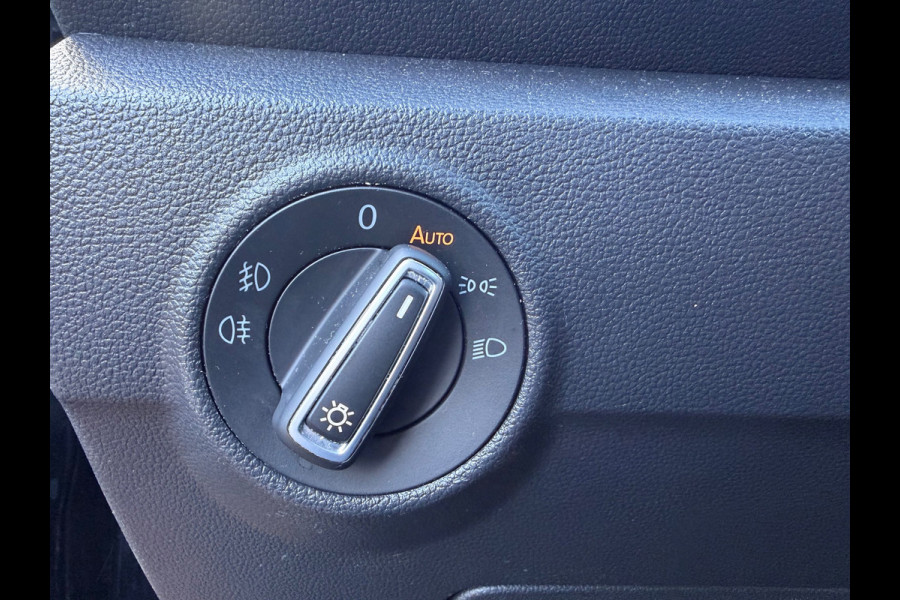 Volkswagen T-Roc 1.0 TSI Style / carplay / trekhaak