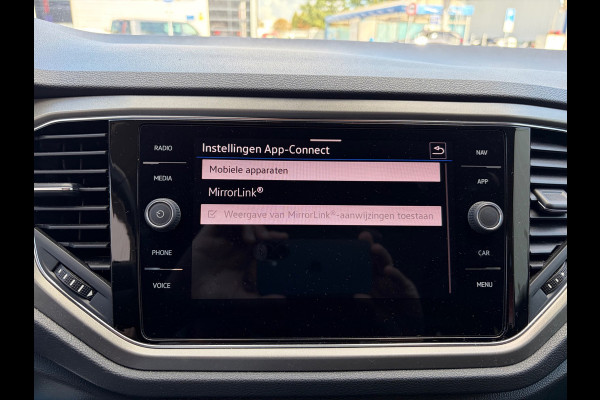 Volkswagen T-Roc 1.0 TSI Style / carplay / trekhaak