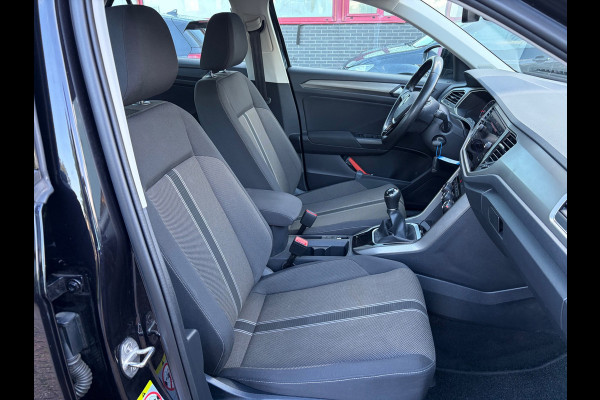 Volkswagen T-Roc 1.0 TSI Style / carplay / trekhaak