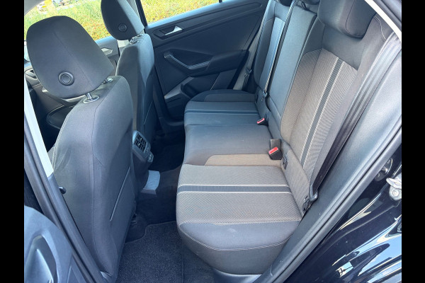 Volkswagen T-Roc 1.0 TSI Style / carplay / trekhaak