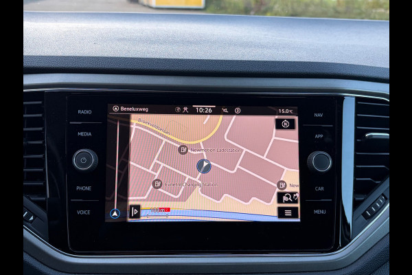 Volkswagen T-Roc 1.0 TSI Style / carplay / trekhaak