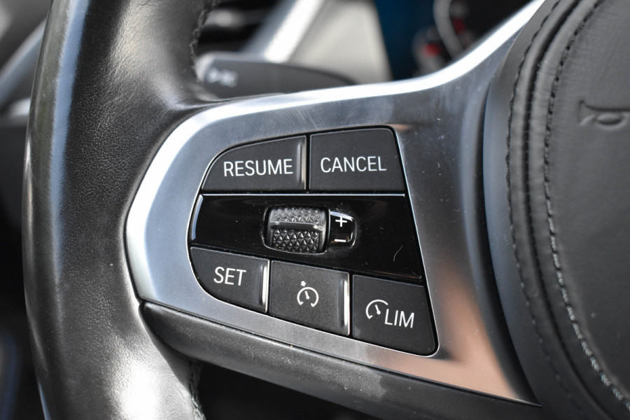 BMW 1-serie 118i Aut. M-Sport | Trekhaak | HiFi | Camera | Virtual | Sfeer | NL Auto |