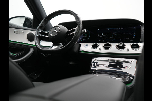 Mercedes-Benz E-Klasse Estate 300 e AMG 320pk PHEV Dealer O.H | SOH 87,7% | Trekhaak af Fabriek | Schuif-/kantel Dak | Widescreen Navi | Multibeam LED | Camera | Alcantara Sportstoelen Verwarmd | Apple Carplay | BLIS | 18"L.M | Plug In Hybrid