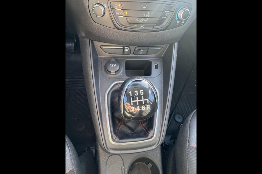 Ford Transit Courier 1.5 TDCI Sport Duratorq S&S |  Ford SYNC 3 (touchscreen) |  Cruise control | Lichtmetalen velgen | Airconditioning