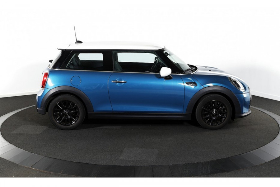 MINI 3-deurs 1.5 Cooper Camden Edition - Automaat - Navi - Climate - Org.NL