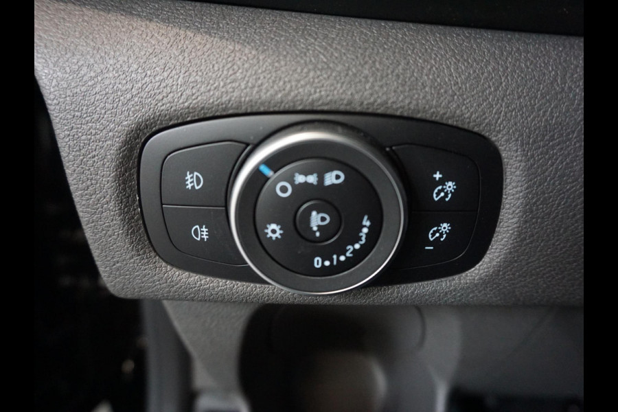 Ford Transit Custom 300 2.0 TDCI L2H1 Trend Dubbele Cabine Automaat Airco Navigatie Cruisecontrol Camera Parkeersensoren