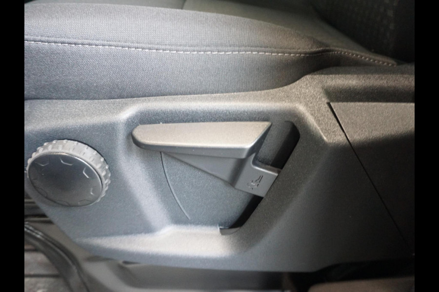 Ford Transit Custom 300 2.0 TDCI L2H1 Trend Dubbele Cabine Automaat Airco Navigatie Cruisecontrol Camera Parkeersensoren