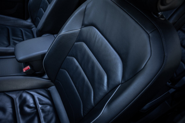 Volkswagen Tiguan Allspace 1.4 TSI Highline | 7 persoons | Aut. | Panoramadak | LED | Cruise contr. | PDC