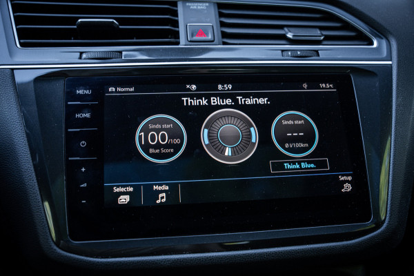 Volkswagen Tiguan Allspace 1.4 TSI Highline | 7 persoons | Aut. | Panoramadak | LED | Cruise contr. | PDC