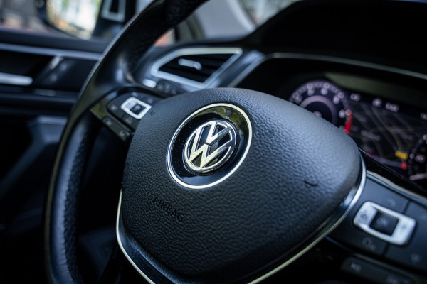 Volkswagen Tiguan Allspace 1.4 TSI Highline | 7 persoons | Aut. | Panoramadak | LED | Cruise contr. | PDC