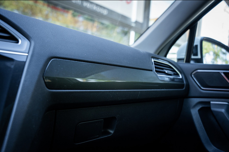 Volkswagen Tiguan Allspace 1.4 TSI Highline | 7 persoons | Aut. | Panoramadak | LED | Cruise contr. | PDC