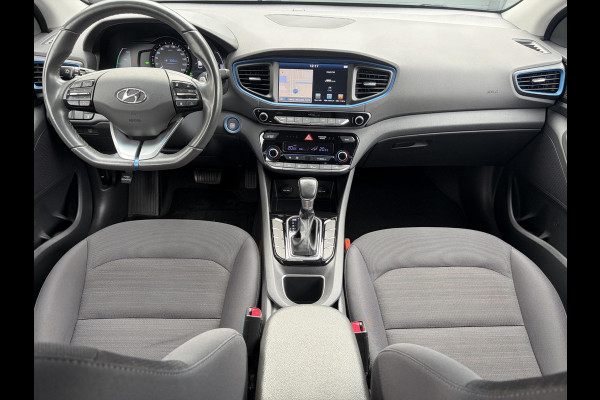 Hyundai IONIQ 1.6 GDi Comfort ✓Carplay✓Camera✓Navi✓Keyless✓Trekhaak✓141pk✓Rijstrooksensor✓Clima✓Cruise Pdc V+A✓N.A.P✓Apk tot 03-2027