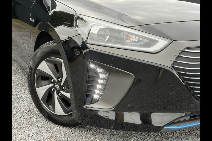 Hyundai IONIQ 1.6 GDi Comfort ✓Carplay✓Camera✓Navi✓Keyless✓Trekhaak✓141pk✓Rijstrooksensor✓Clima✓Cruise Pdc V+A✓N.A.P✓Apk tot 03-2027