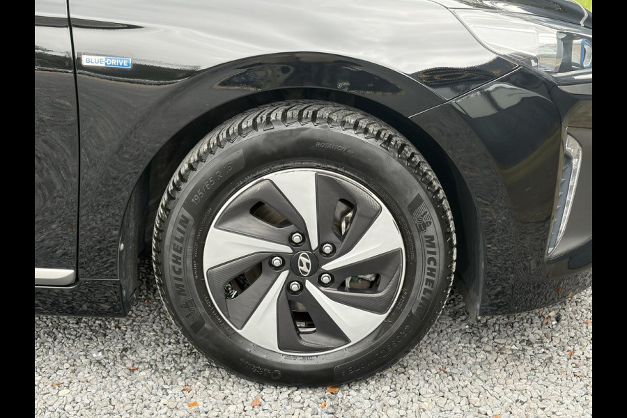 Hyundai IONIQ 1.6 GDi Comfort ✓Carplay✓Camera✓Navi✓Keyless✓Trekhaak✓141pk✓Rijstrooksensor✓Clima✓Cruise Pdc V+A✓N.A.P✓Apk tot 03-2027