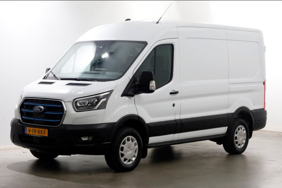 Ford E-Transit 350 L2H2 68 kWh 269pk Trend 100% Elektrisch LED/ACC/Snellader 115kW SOH 98,1% 04-2024