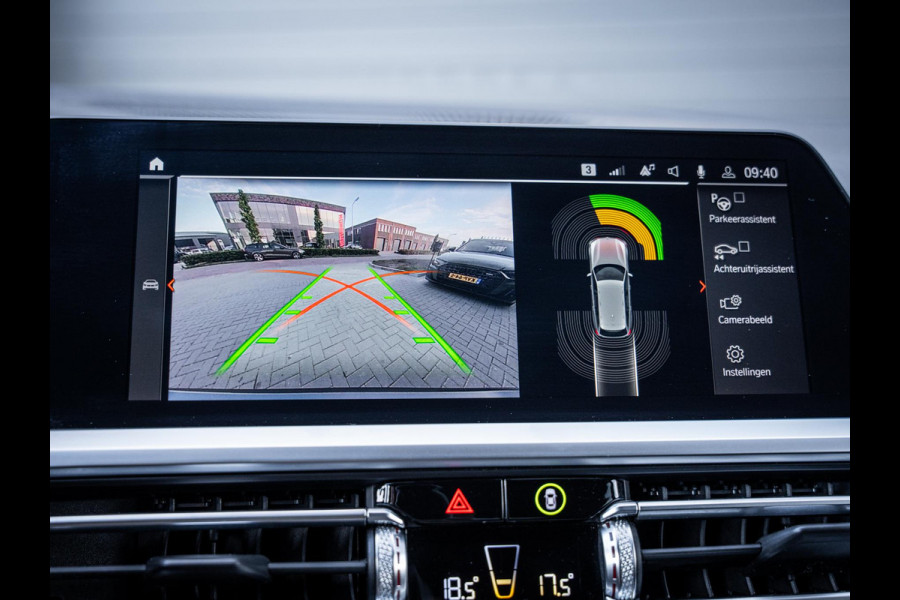 BMW 3 Serie Touring 330e High Executive - M-Sport l Laser l Pano l Trekhaak l HUD
