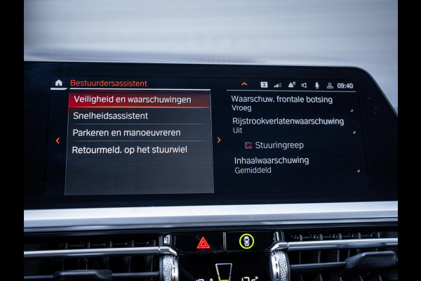 BMW 3 Serie Touring 330e High Executive - M-Sport l Laser l Pano l Trekhaak l HUD