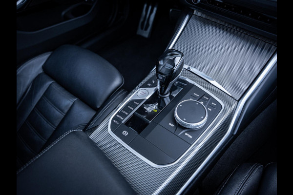 BMW 3 Serie Touring 330e High Executive - M-Sport l Laser l Pano l Trekhaak l HUD
