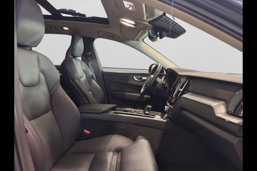Volvo XC60 T6 Aut. Long Range Plus Dark Leder ACC Stoelverwarming 350pk