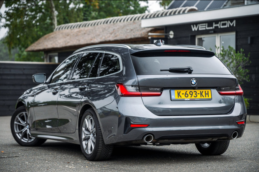 BMW 3 Serie Touring 318i High Executive Edition I NAP I pano I 1e Eigenaar I Zeer netjes I BTW
