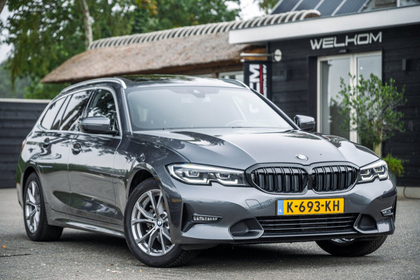 BMW 3 Serie Touring 318i High Executive Edition I NAP I pano I 1e Eigenaar I Zeer netjes I BTW