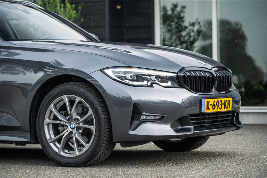 BMW 3 Serie Touring 318i High Executive Edition I NAP I pano I 1e Eigenaar I Zeer netjes I BTW
