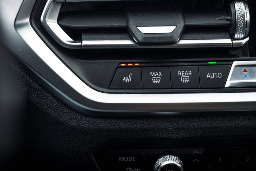 BMW 3 Serie Touring 318i High Executive Edition I NAP I pano I 1e Eigenaar I Zeer netjes I BTW
