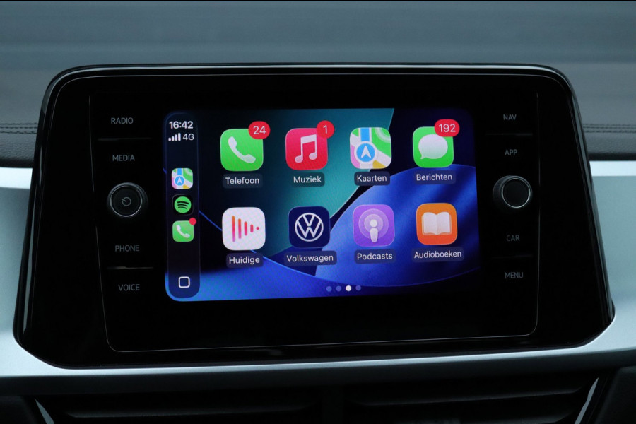 Volkswagen T-Roc 1.0 TSI Carplay / Camera / keyless