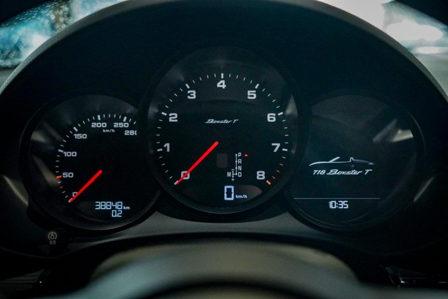 Porsche 718 Boxster 2.0 T / NL Auto / 18-Voudig / Carplay / Approved / Camera