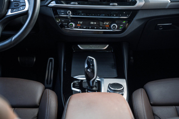 BMW X3 Drive20i High Executive Edition I Pano I carplay I Leder I Shadowline I