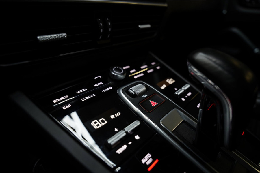Porsche Cayenne Coupé 3.0 E-Hybrid PANO BOSE SPORT CHRONO