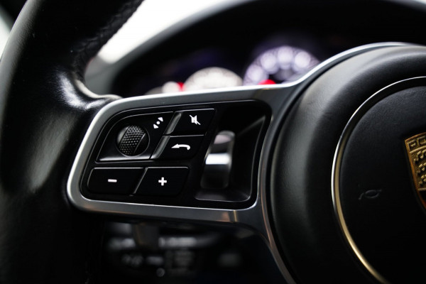 Porsche Cayenne Coupé 3.0 E-Hybrid PANO BOSE SPORT CHRONO