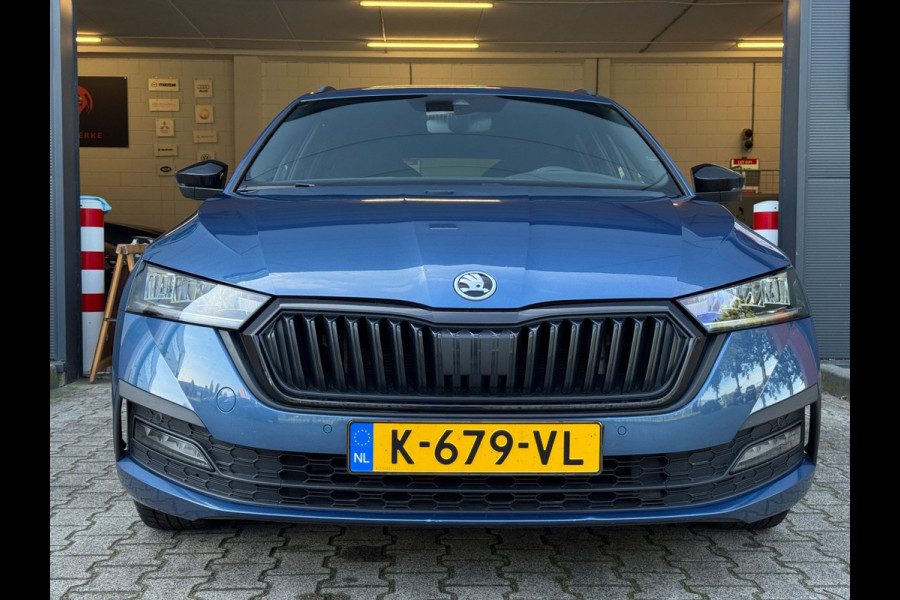Škoda Octavia Combi 1.0 TSI Sport Business / NAP!! / ADAPTIVE / TREKHAAK / STUURVERW. / CARPLAY / SFEER / P.SENSOR V+A / KEYLESS !