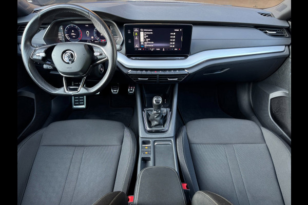Škoda Octavia Combi 1.0 TSI Sport Business / NAP!! / ADAPTIVE / TREKHAAK / STUURVERW. / CARPLAY / SFEER / P.SENSOR V+A / KEYLESS !