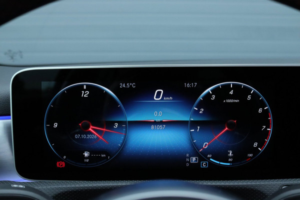 Mercedes-Benz A-Klasse 250 Pano / sfeerverlichting / Carplay