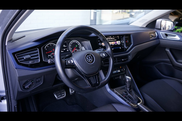 Volkswagen Polo 1.0 TSI Highline AUTOMAAT|CARPLAY|CLIMA|CRUISE|PARKEERSENSOREN|STOELVERWARMING