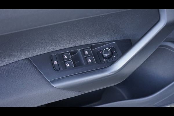 Volkswagen Polo 1.0 TSI Highline AUTOMAAT|CARPLAY|CLIMA|CRUISE|PARKEERSENSOREN|STOELVERWARMING