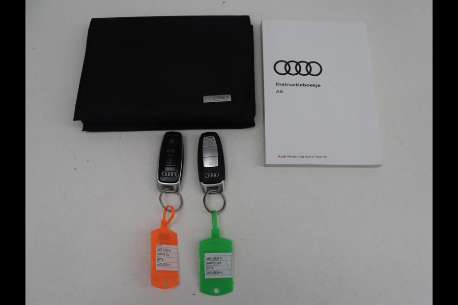 Audi A6 Avant 45 TFSI Sport S line edition | Pano.Dak | Trekhaak | LED | Apple Carplay | Stoelverwarming | S-Line |
