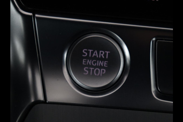 Audi A6 Avant 45 TFSI Sport S line edition | Pano.Dak | Trekhaak | LED | Apple Carplay | Stoelverwarming | S-Line |