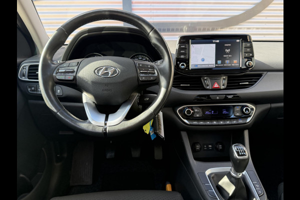 Hyundai i30 1.0 T-GDI Comfort 2e Eigenaar|Navi|Camera|Carplay|PDC|Clima|Cruise|PDC|Elek ramen|N.A.P|APK tot 02-2027