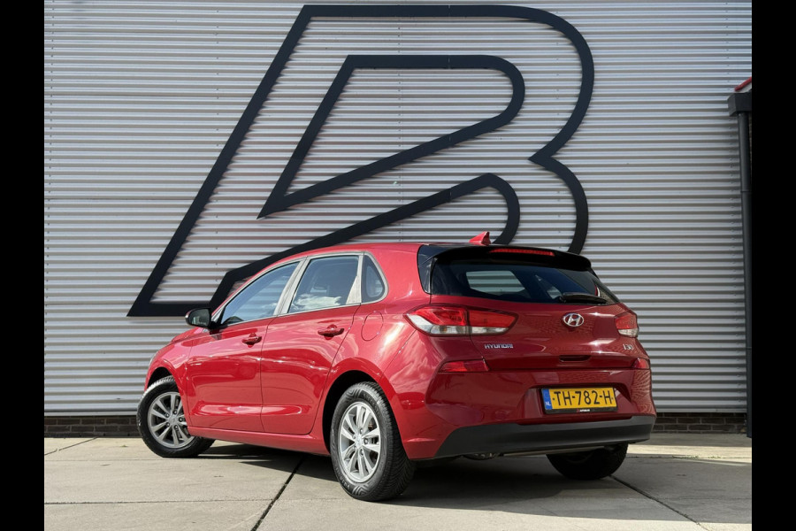 Hyundai i30 1.0 T-GDI Comfort 2e Eigenaar|Navi|Camera|Carplay|PDC|Clima|Cruise|PDC|Elek ramen|N.A.P|APK tot 02-2027
