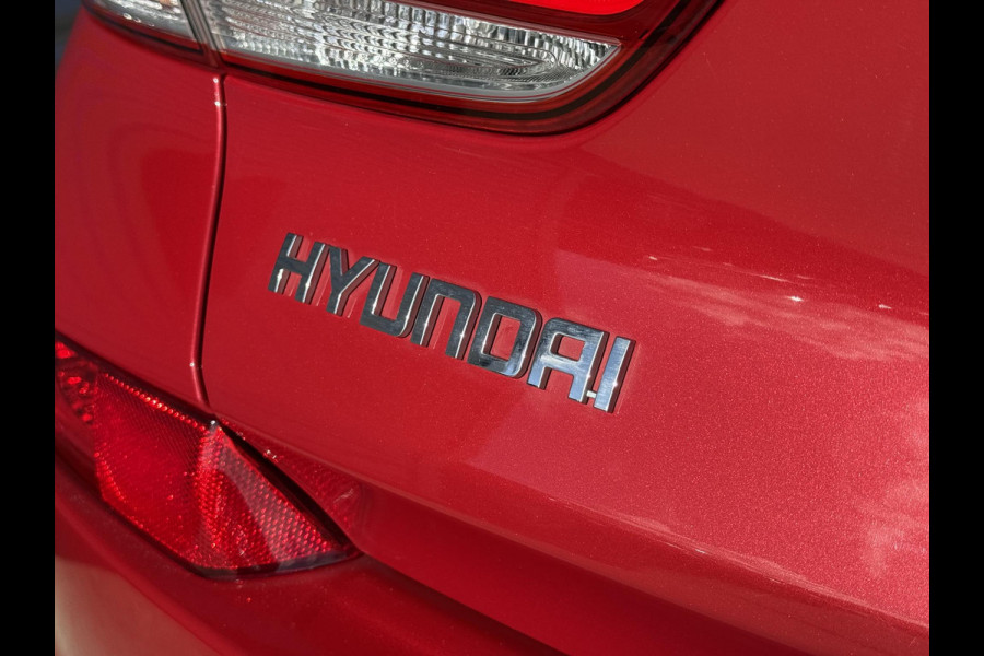 Hyundai i30 1.0 T-GDI Comfort 2e Eigenaar|Navi|Camera|Carplay|PDC|Clima|Cruise|PDC|Elek ramen|N.A.P|APK tot 02-2027