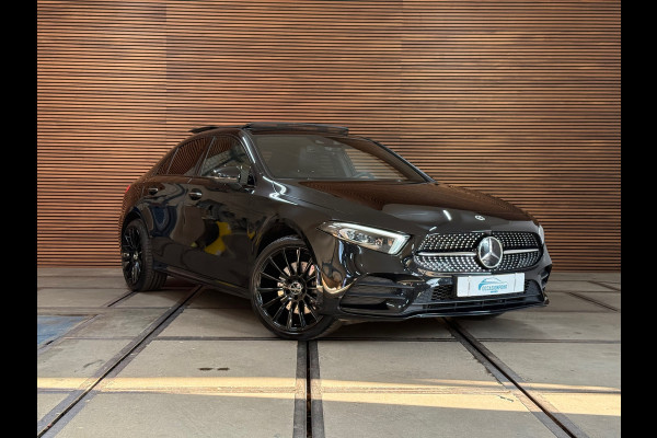Mercedes-Benz A-Klasse 250 e AMG Line | Stoelverwarming | Alcantara | Panorama dak | Carplay | Head-Up | Multibeam LED |Keyless Go
